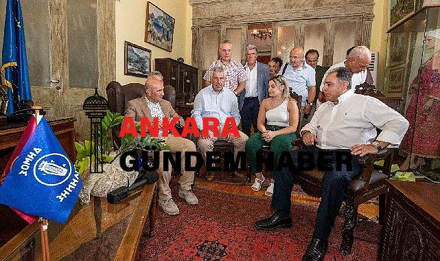 İzmir-Midilli seferleri sezonu dostluk mesajlarıyla kapattı