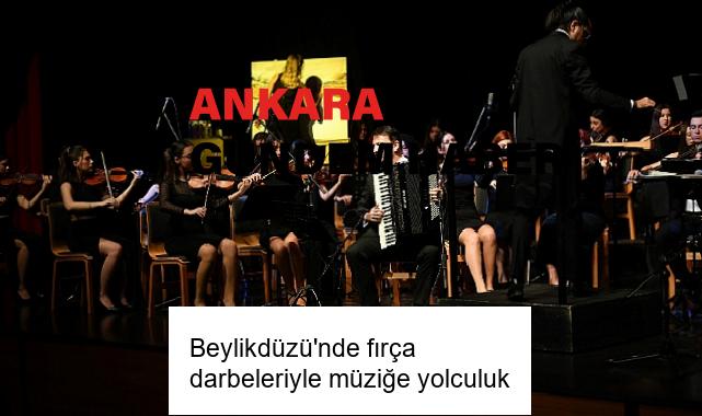 Beylikdüzü’nde fırça darbeleriyle müziğe yolculuk