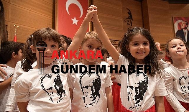 Kadıköy’de çocukların 100. yıl Cumhuriyet coşkusu