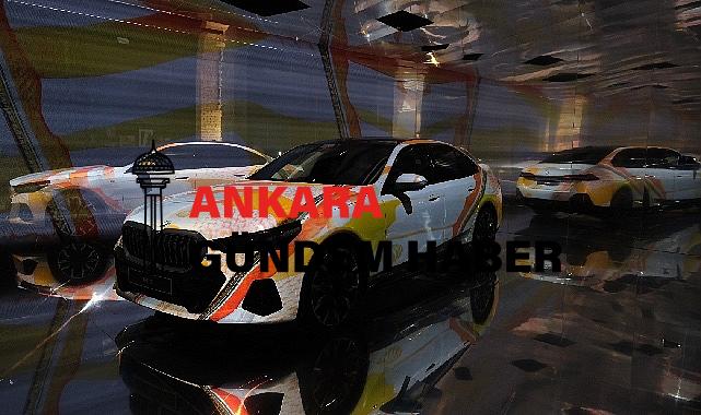 Yeni BMW i5, “The Electric AI Canvas” Enstalasyonuyla Contemporary Istanbul’da Sanatseverlerle Buluşuyor