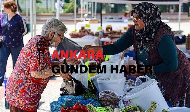 Karşıyaka’da atalık tohumların mahsulleri tezgahları süsledi