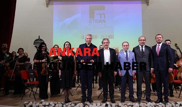ETİSAN HOLDİNG “Klasik Müzik 101” Projesini Hayata Geçirdi