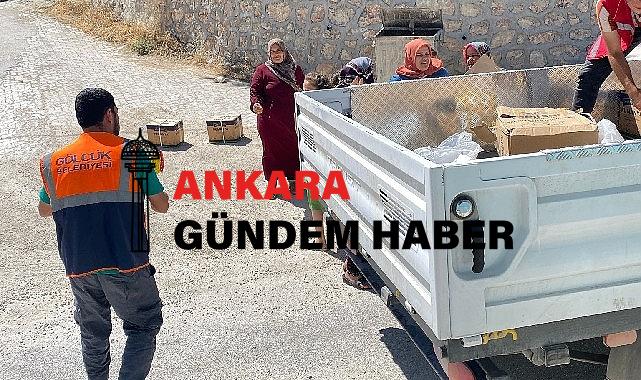 Gölcük Belediyesi Deprem bölgesinde yardımlarını sürdürüyor