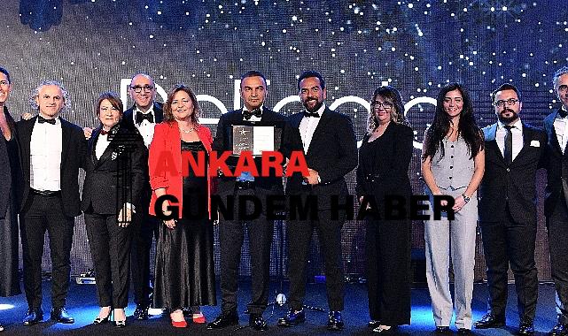 DeFacto ‘Cumhuriyet Değerlerini Taşıyan Marka’ Seçildi