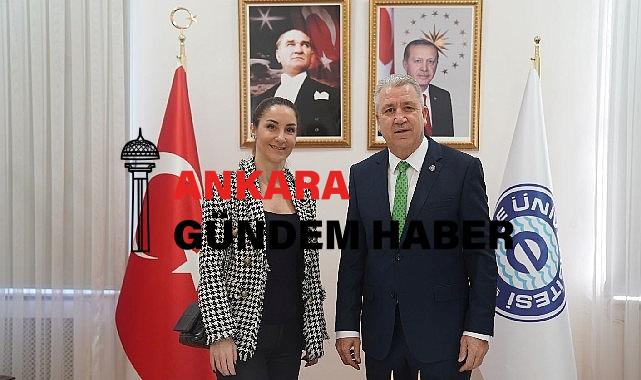 Bu proje ile geri dönüşümlü giysilerin özellikleri üretim öncesinde tahminlenecek