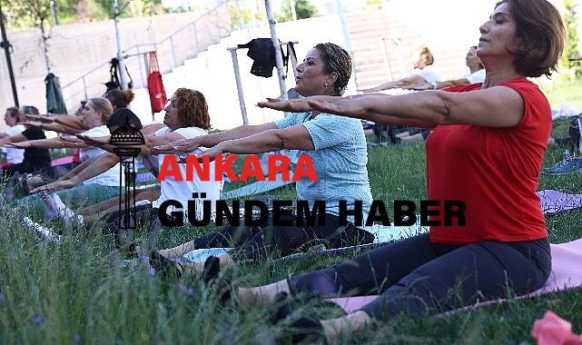  Çankaya evlerınde açık hava spor ve yoga etkinlikleri sörüyor 