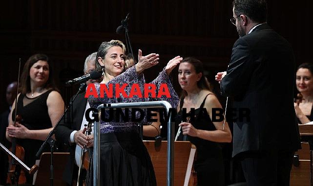 İş Sanat’ın Unutulmaz Konseri “Şarkıların Cumhuriyeti” ile 29 Ekim Coşkusu