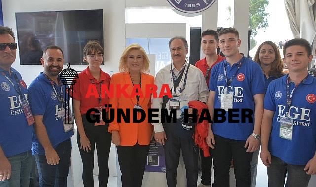 Ege Üniversitesi Standı Ziyaretçilerden Tam Not Aldı