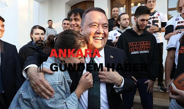 Antalya Büyükşehir eğitim desteğini genişletti