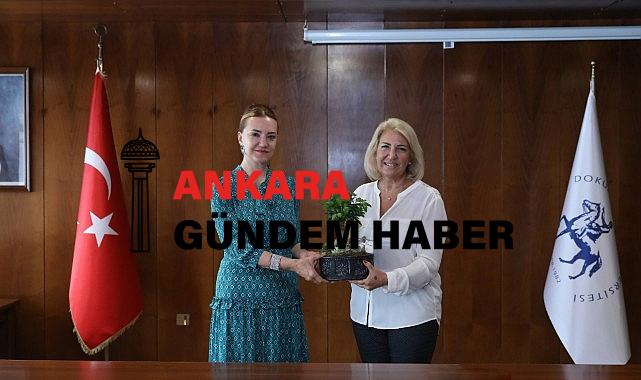 DEÜ’lü Sihirli Parmaklardan Rektör Hotar’a Ziyaret