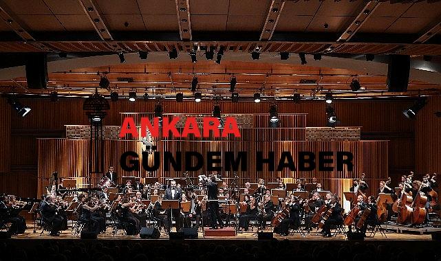 İş Sanat, 100. Yıl Gala Konseri ile 2 Kasım Perşembe akşamı konser salonunun kapılarını seyircisine açtı. 