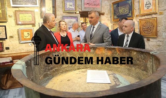 Örcün Ali Vasfi İzmidî Hüsn-i Çizgi Müzesi’nde harika stant