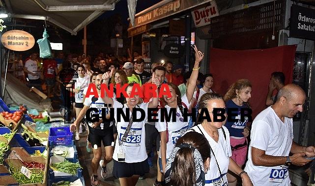 En kısa gecede tarihi miras koşusu