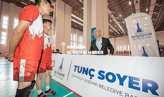 İzmir’in yeni spor uygulaması Sporİzmir kullanıma sunuldu