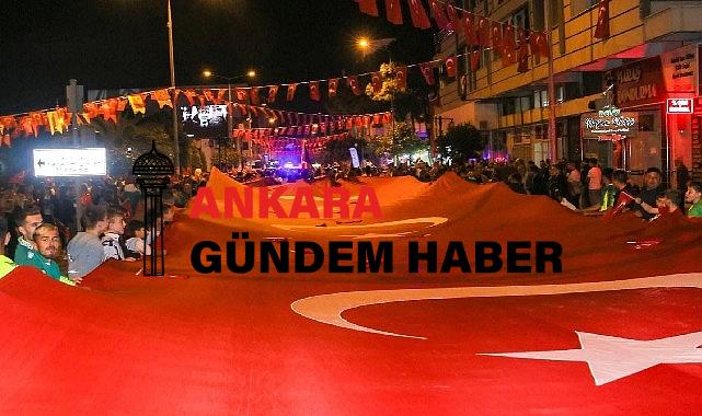 Kınık’ta 100. yıl coşkusu belediye hoparlörüyle sokaklarda yankılandı