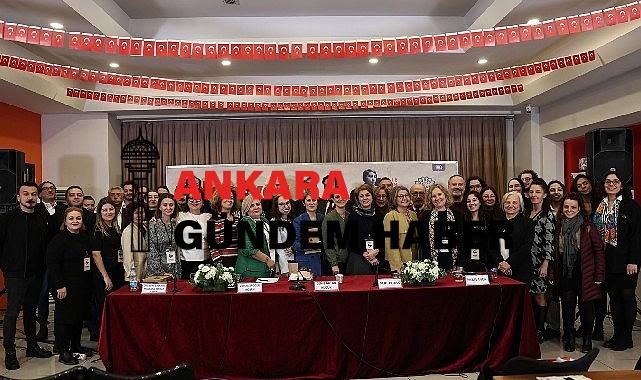 Edebiyat Savaşta Sempozyumu sona erdi