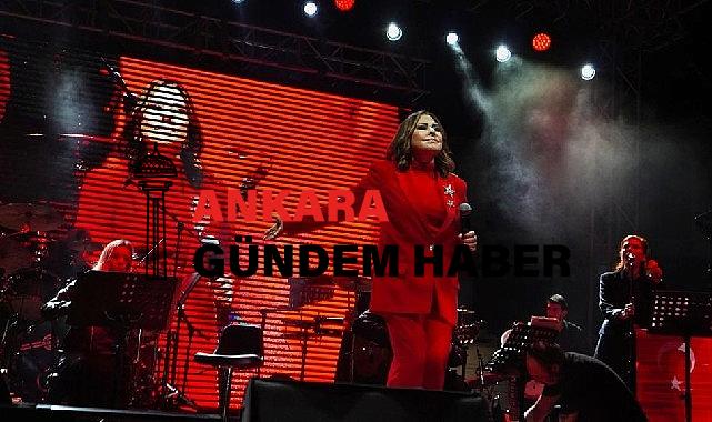 Çeşme, Cumhuriyet’in 100. Yaşını Coşkuyla Kutluyor!