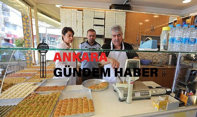 Bayraklı Zabıtası besin kontrolü yaptı