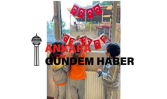 İELEV Okullarından 100. yıla yaraşır kutlama