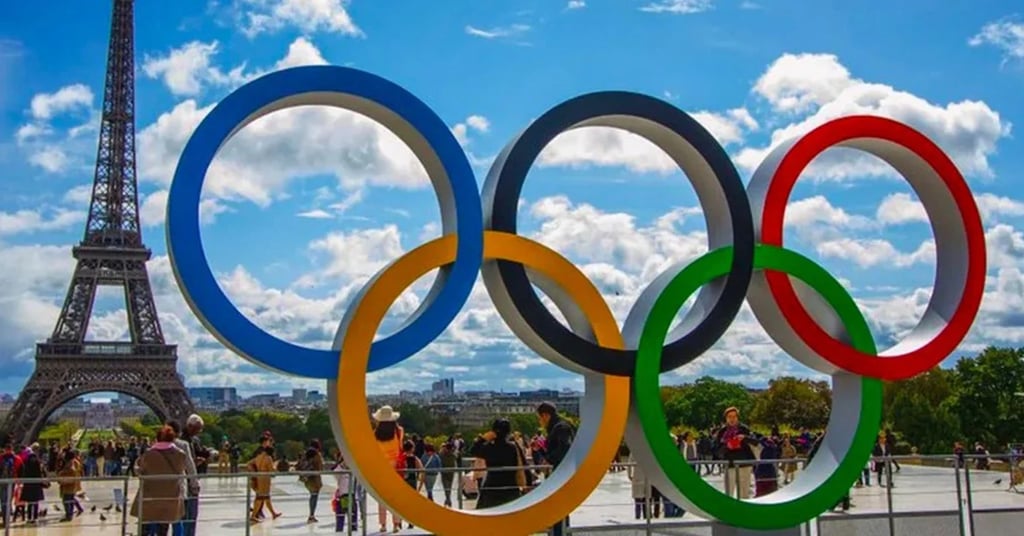 CHP Lideri Özgür Özel, İmamoğlu ve Yavaş’tan Milli Takıma Tebrik Geldi