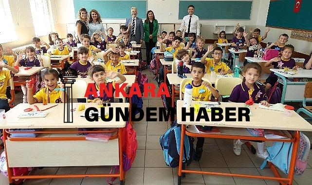 Başkan Erdem’den miniklere ilk gün sürprizi