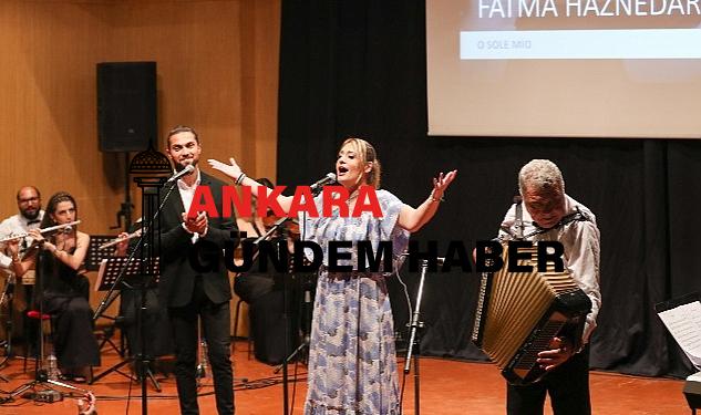 Şan kısmı öğrencilerin mükemmel konser