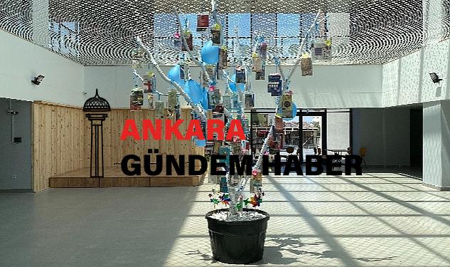 Saray AKM’de ağaçlar kitap açtı