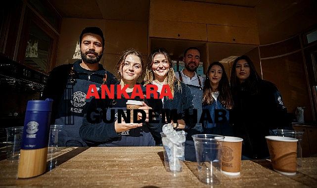 İzmirli Kahve’nin ikinci şubesi Bornova’da açıldı