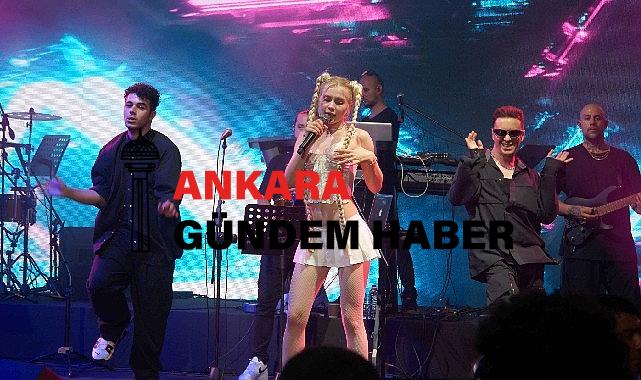 Aleyna Tilki GameX’te Binlerce Oyun Tutkununu Şarkılarıyla Coşturdu