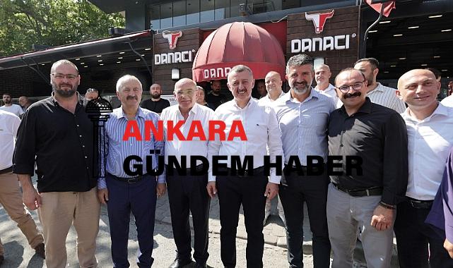 Başkan Büyükakın, Gebze esnafıyla kahvaltıda buluştu