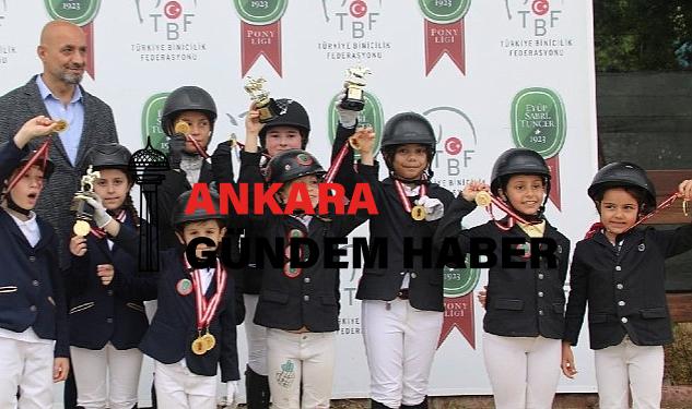 Küçük biniciler nefes kesti