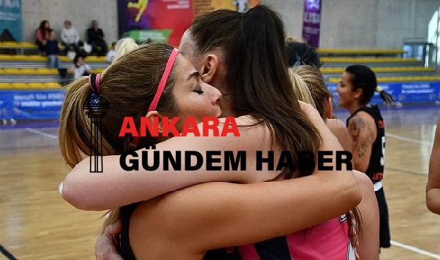 Lüleburgaz Belediyesi’nin Kadınlar Spor Turnuvası Cumhuriyet Kupası tamamlandı 