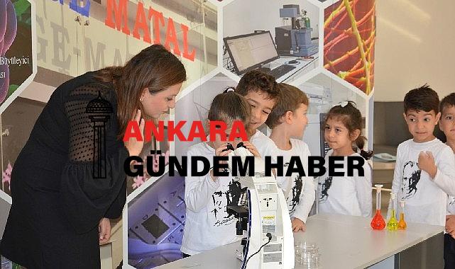 EÜ’de çocuklar mikroskobun büyülü dünyasıyla tanıştı