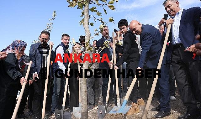100. Yıl İmza Ormanı Fidan Dikme Töreni Keçiören’de gerçekleştirildi