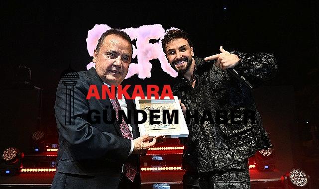 Alanya Cumhuriyetin 100. Yılını Büyükşehir’in Sefo konseri ile kutladı