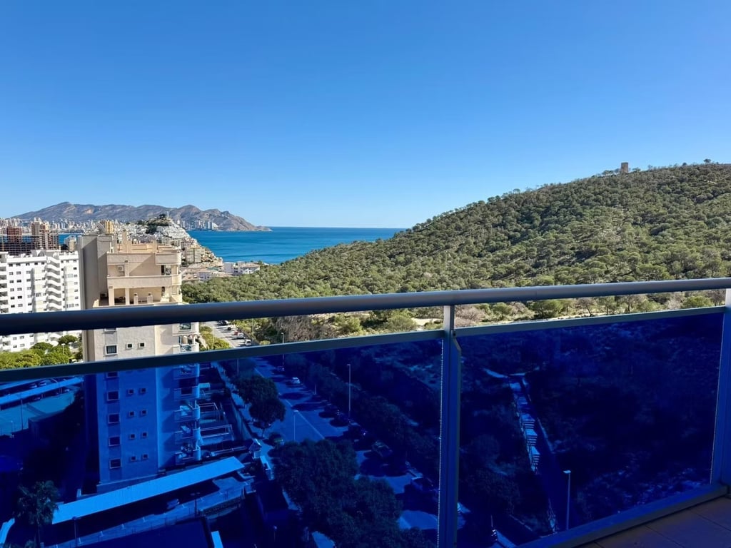 2 Bedroom apartment with seaview