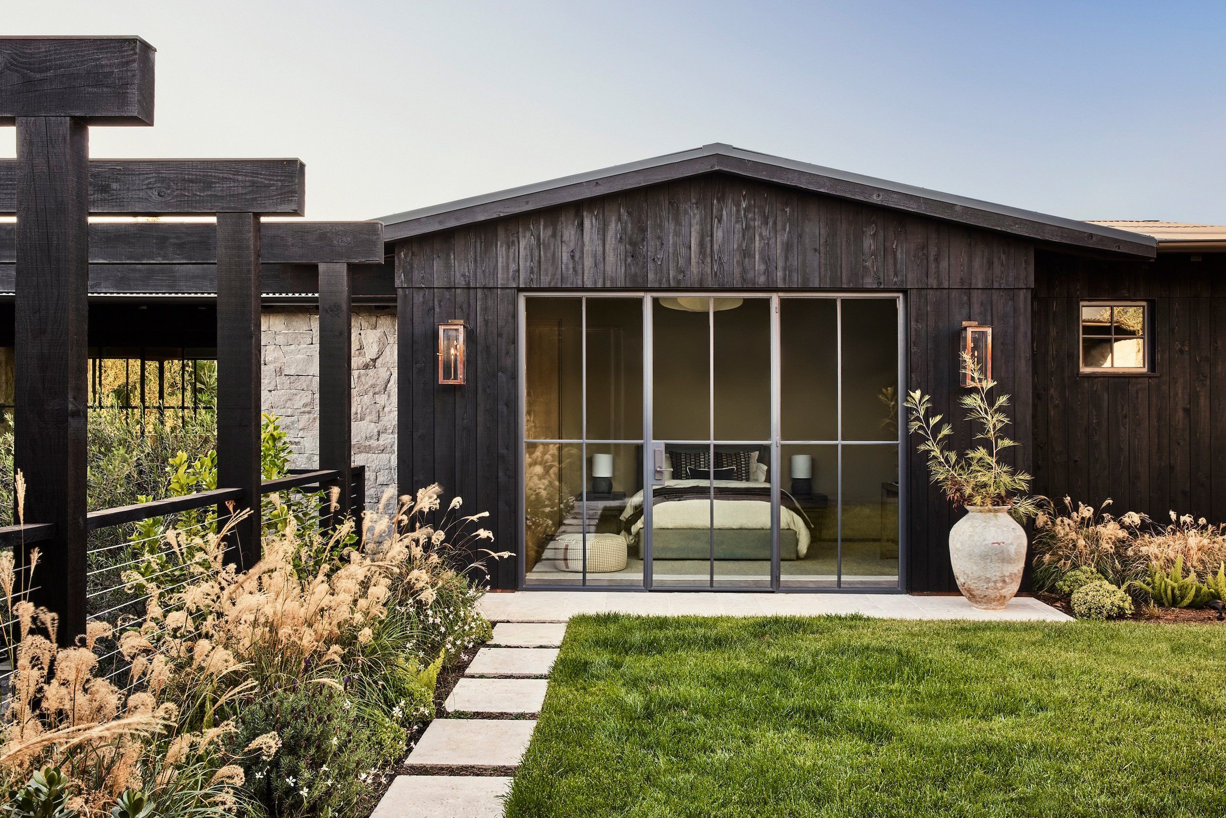 VA loan hero slideshow image 3