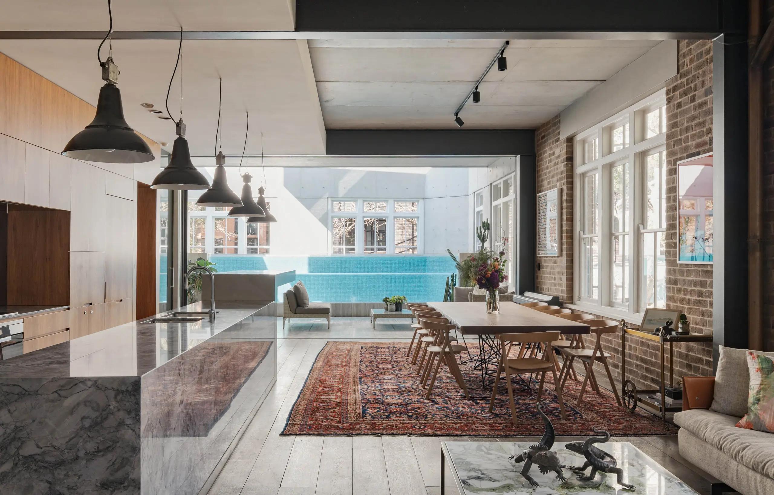 Q3 2025 Market Outlook: Fed Signals & Rate Trends