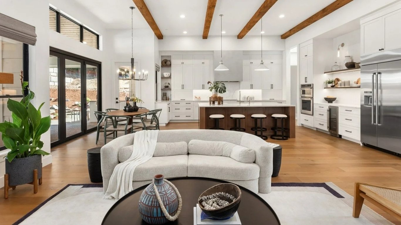 How Much Can You Save by Refinancing? Use Our Calculator