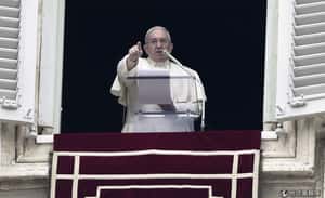 教宗開炮：教廷有病