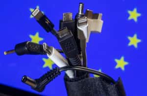 靠一條USB Type-C線走天下的時代要來了？歐盟提案統一充電孔規格