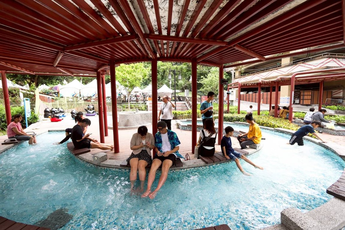 秋冬台中旅遊必玩　花毯節拍照送泡湯券吸引遊客