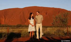 「這裡不是迪士尼樂園」  澳洲烏盧魯岩2019年禁攀爬