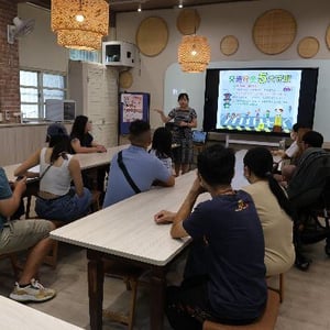 鳳霞國民小學