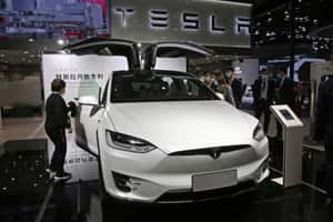 這是一台間諜特斯拉？中國打算禁 馬斯克：敢當間諜會被停工