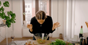 用嘴巴煮飯的女人  英國女子的另類廚房