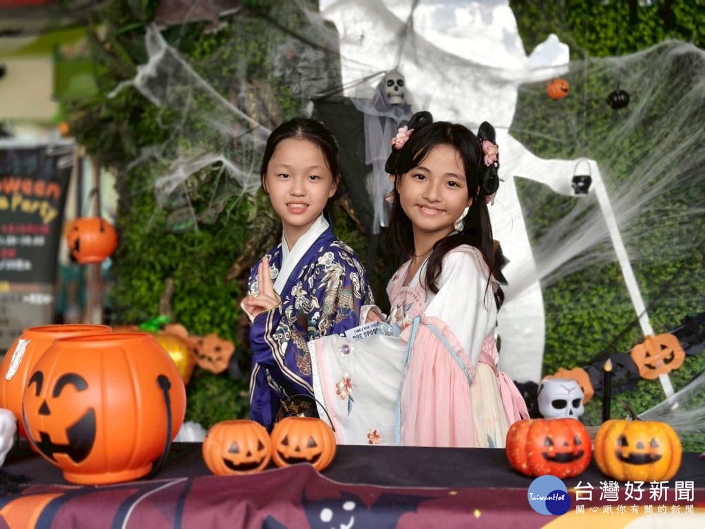 實踐雙語生活化　嘉市各校及幼兒園辦理萬聖節活動