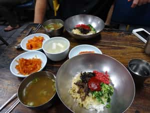 吃個飯有這麼困難嗎？韓國吃飯文化大解密！