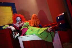 【今晚不回家的地球 24小時】10/25  暗夜遊行的小丑