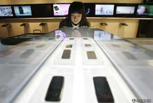 南韓管小孩新招   手機監控APP登場